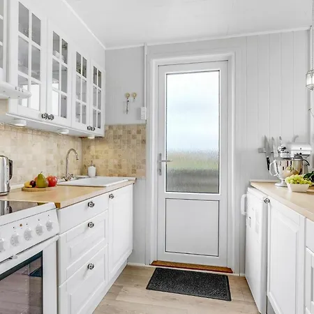 Feriehus Three-bedroom In Lemvig *