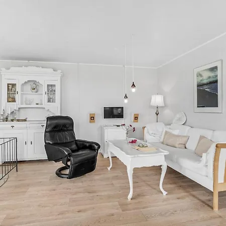 Three-bedroom In Lemvig * Lemvig