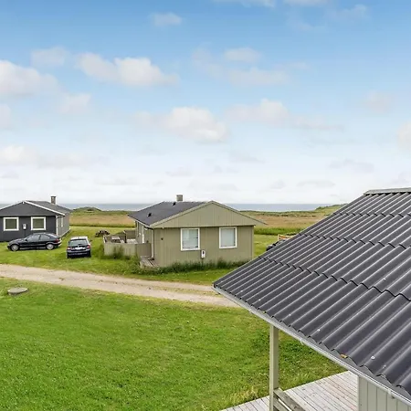 Three-bedroom In Lemvig *