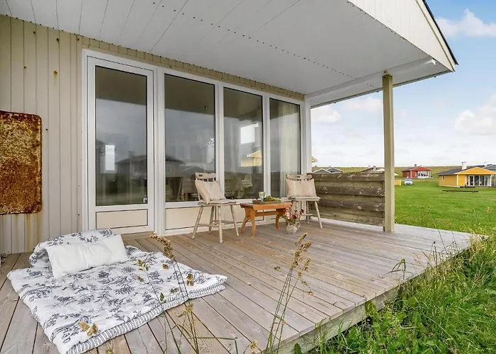 Three-bedroom In Nyaraló Lemvig